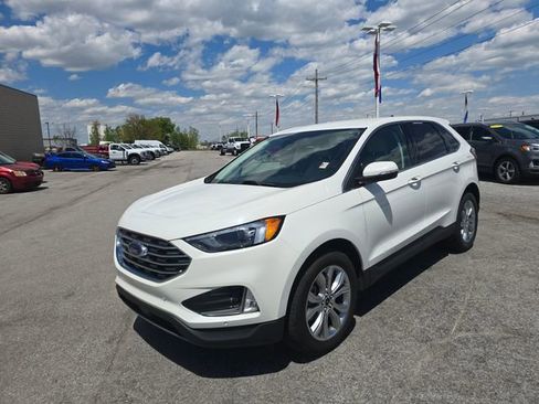 Used 2024 Ford Edge Titanium AWD/4WD image 9
