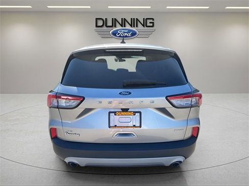 Used 2022 Ford Escape SE w/ Convenience Package image 3