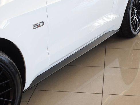 Used 2022 Ford Mustang GT Premium w/ GT Performance Package RWD image 16