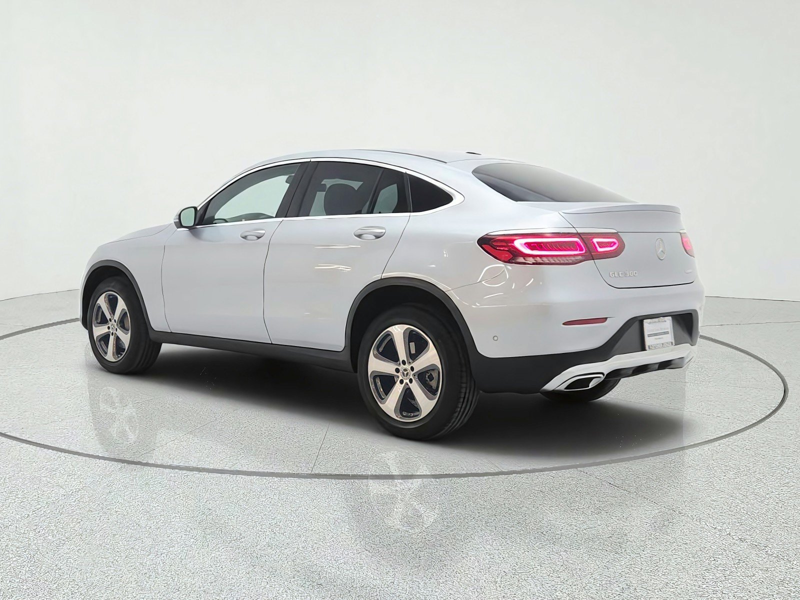 Certified 2023 Mercedes-Benz GLC 300 4MATIC Coupe image 7
