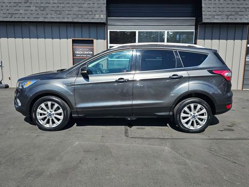 Used 2017 Ford Escape Titanium w/ Canadian Touring Package image 8