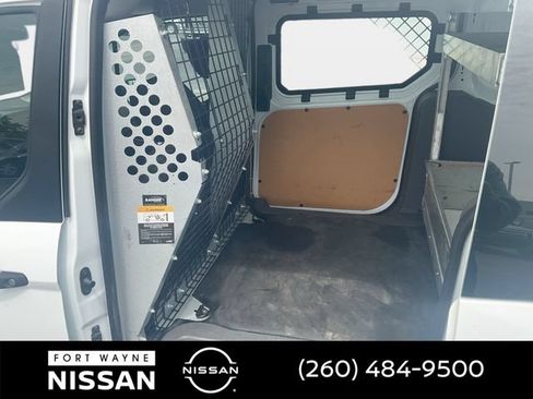 Used 2021 Ford Transit Connect XLT FWD image 13