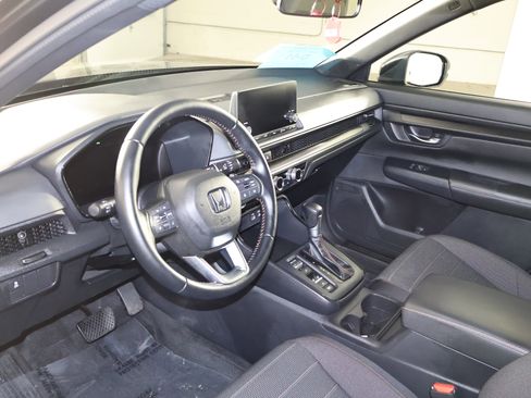 Certified 2025 Honda CR-V Sport image 2
