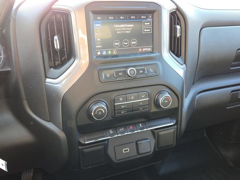 Used 2020 Chevrolet Silverado 1500 Custom Trail Boss w/ Custom Convenience Package image 23