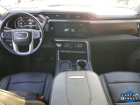 Used 2024 GMC Sierra 2500 Denali w/ Denali Reserve Package image 10