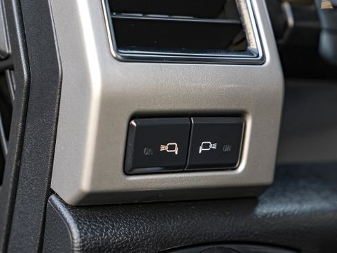 Used 2020 Ford F350 Lariat w/ Lariat Value Package image 31