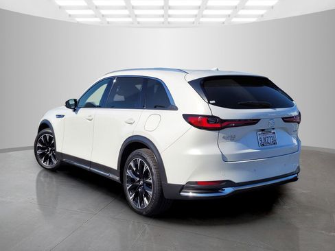 Used 2024 MAZDA CX-90 Plug-In Hybrid w/ Premium Plus AWD/4WD image 6