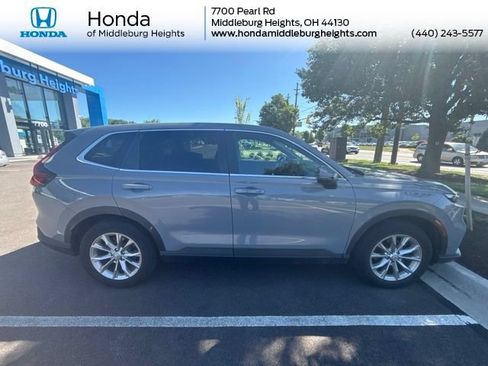 Used 2024 Honda CR-V EX image 1