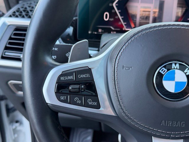 Used 2025 BMW X7 xDrive40i w/ M Sport Package AWD/4WD image 19