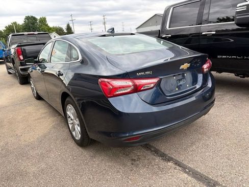 Used 2022 Chevrolet Malibu LT w/ Leather Package FWD image 5