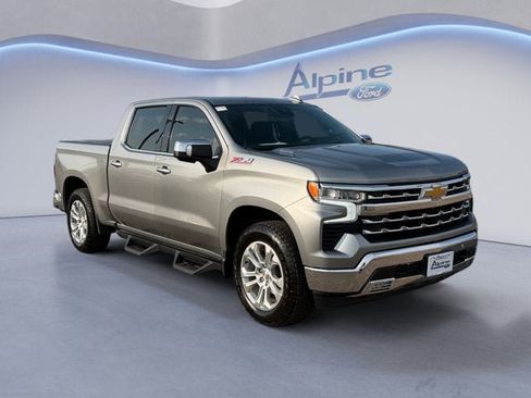 Used 2023 Chevrolet Silverado 1500 LTZ AWD/4WD image 7