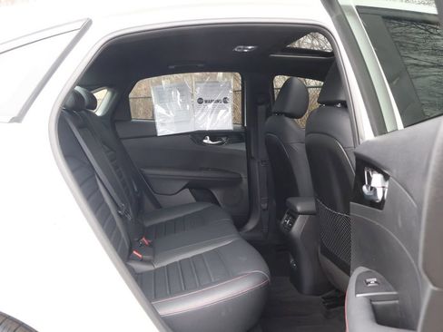 Used 2023 Kia Forte GT w/ GT2 Package image 47