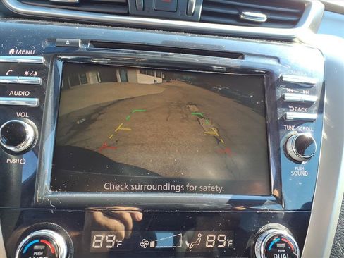 Used 2021 Nissan Murano SV image 14