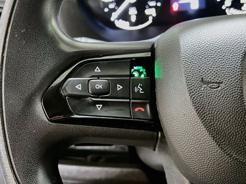 Used 2025 RAM ProMaster 2500 w/ Convenience Group FWD image 19