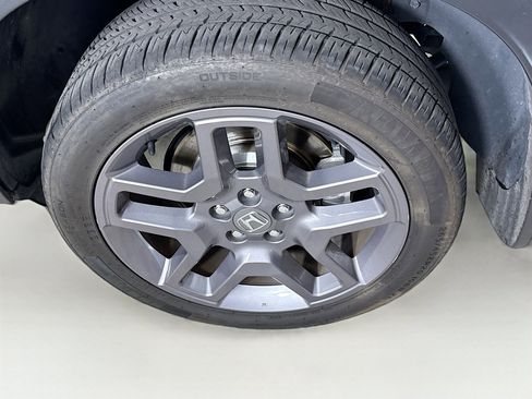 Certified 2023 Honda Passport EX-L image 37