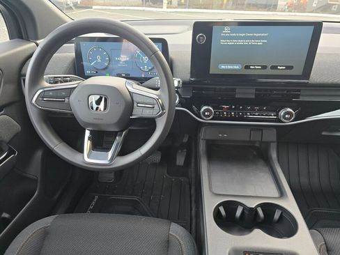 New 2026 Honda Prologue EX image 15