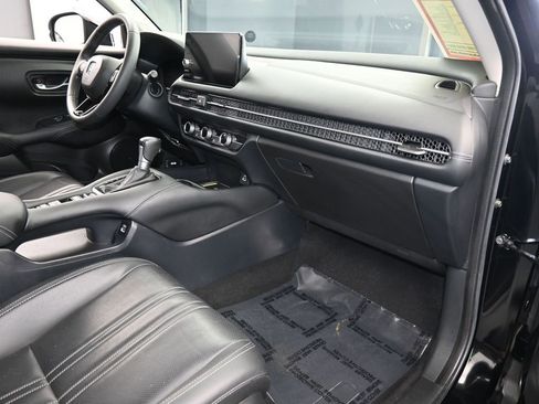 Used 2023 Honda HR-V EX-L image 48