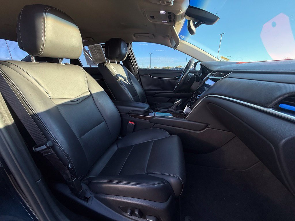 Used 2014 Cadillac XTS FWD image 30
