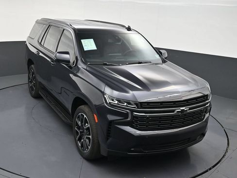 Used 2023 Chevrolet Tahoe RST w/ Luxury Package AWD/4WD image 15