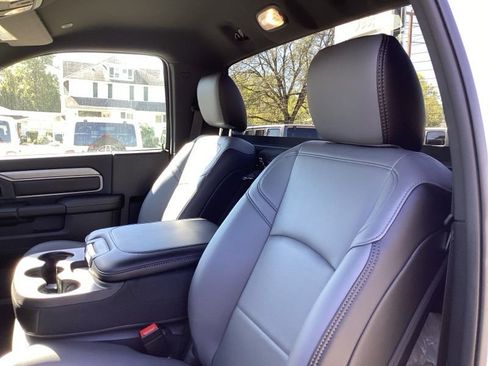New 2025 RAM 5500 Tradesman AWD/4WD image 17
