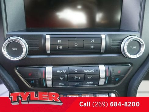 Used 2019 Ford Mustang GT Premium RWD image 28