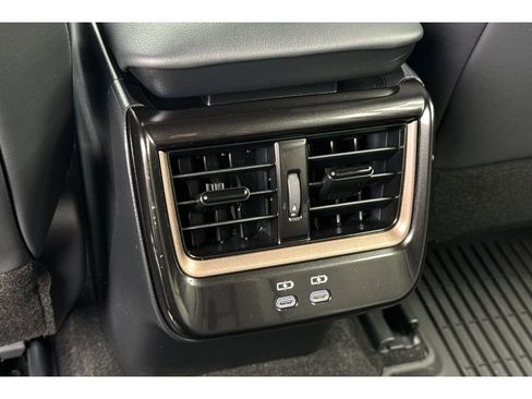 Used 2025 Toyota Crown Signia image 14