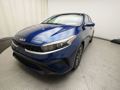 Used 2024 Kia Forte LXS FWD image 12
