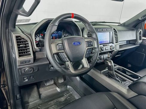 Used 2019 Ford F150 Raptor w/ Equipment Group 802A Luxury image 21