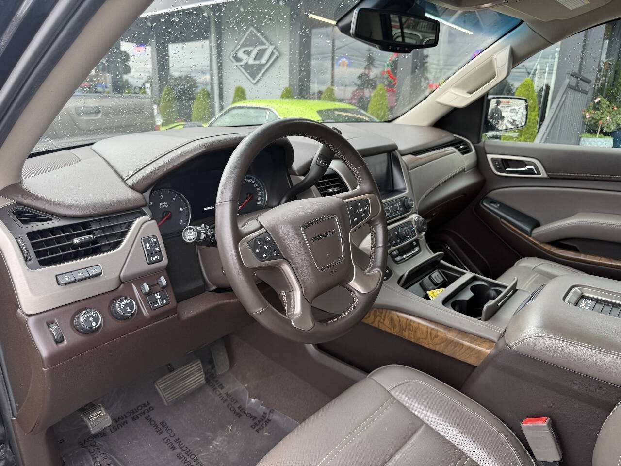 Used 2019 GMC Yukon XL Denali AWD/4WD image 16