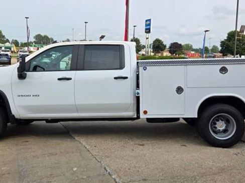 New 2025 Chevrolet Silverado 3500 W/T w/ WT Convenience Package AWD/4WD image 3