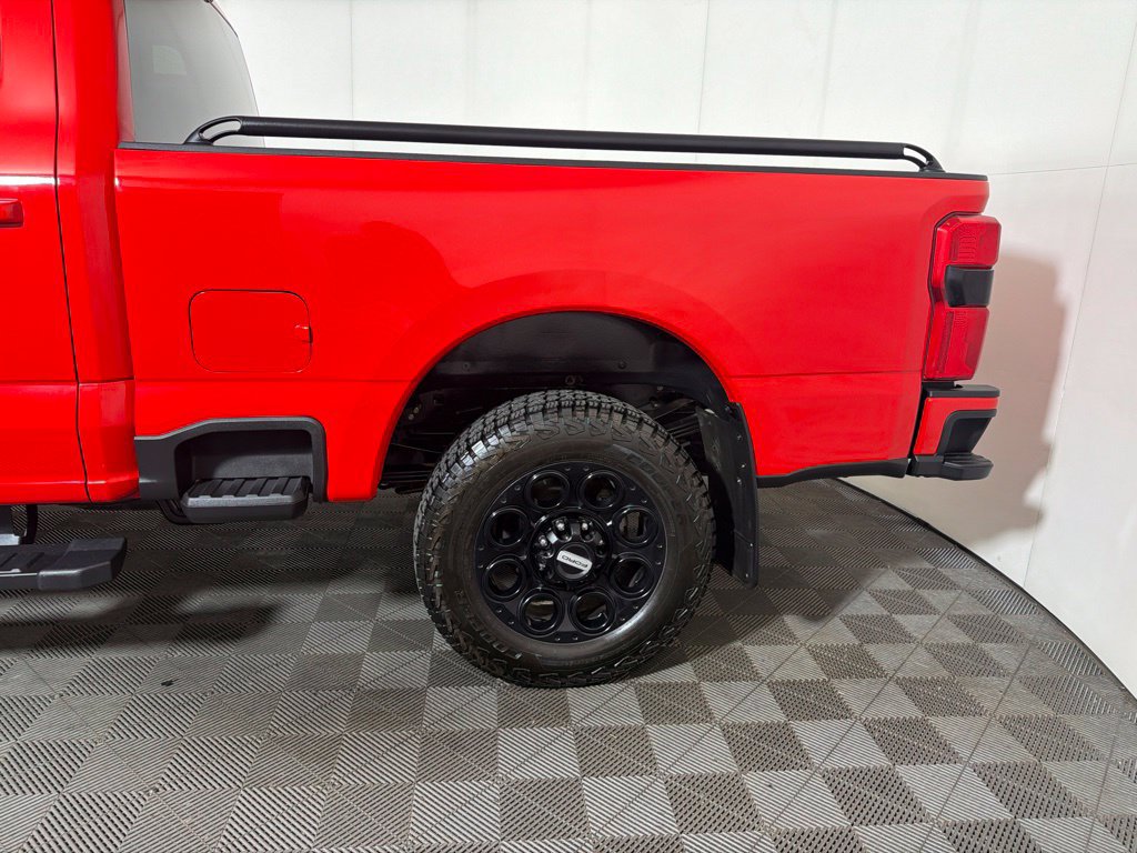 Used 2025 Ford F350 Lariat w/ Black Appearance Package AWD/4WD image 5