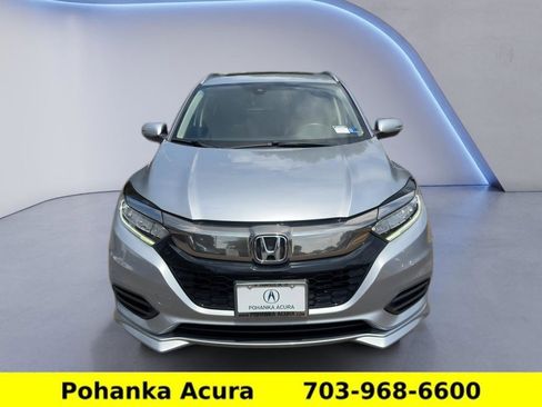 Used 2019 Honda HR-V Touring image 2
