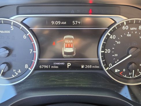 Used 2023 Nissan Rogue SV image 19