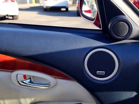 Used 2006 Lexus SC 430 Convertible image 30