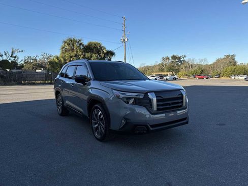 Used 2025 Subaru Forester Touring image 8