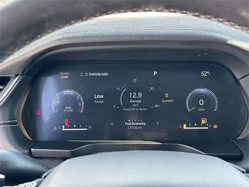 Used 2023 Jeep Grand Cherokee Limited image 5