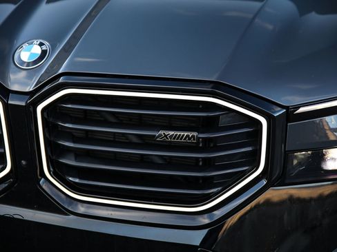 Used 2024 BMW XM image 25
