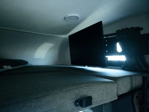 Used 2020 Mercedes-Benz Sprinter 3500 image 24