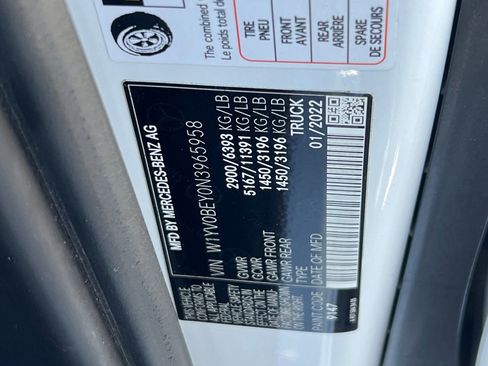 Used 2022 Mercedes-Benz Metris image 24