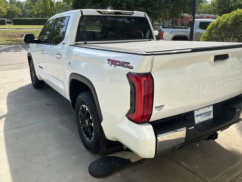 Used 2022 Toyota Tundra SR5 image 8