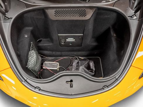 Used 2018 McLaren 570S Spider image 53