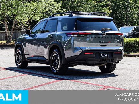 Used 2025 Nissan Pathfinder Rock Creek AWD/4WD image 9