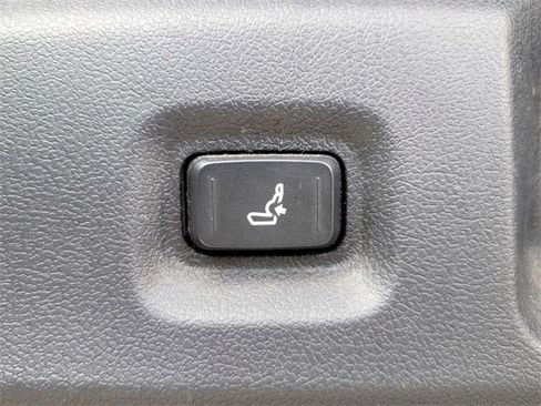 Used 2024 Toyota Tacoma TRD Sport image 27