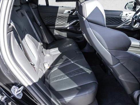 Used 2026 BMW X6 M Competition image 25