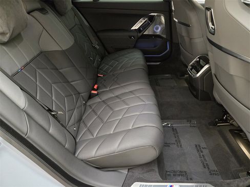 Used 2025 BMW 760i xDrive 760i xDrive image 25