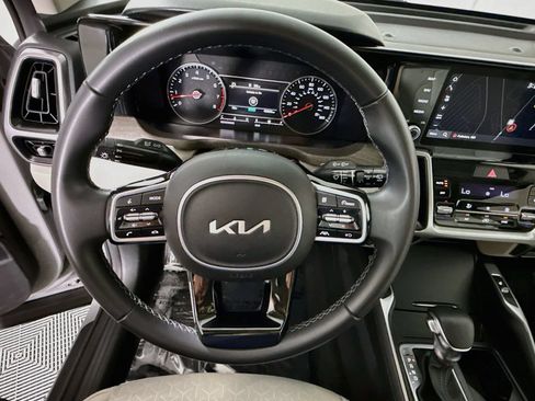 Used 2023 Kia Sorento S AWD/4WD image 20