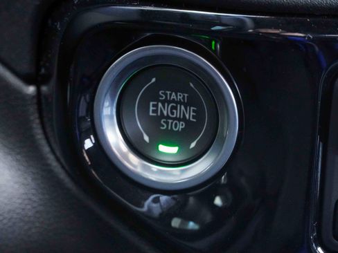 Used 2023 Chevrolet Silverado 1500 LTZ image 19