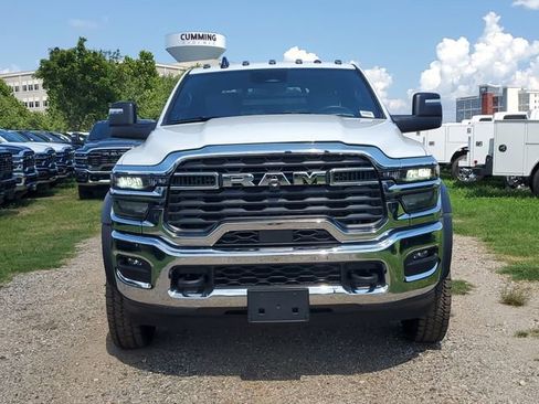 New 2025 RAM 4500 Tradesman image 2