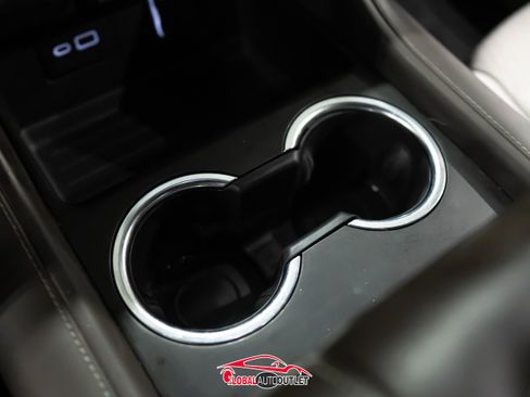 Used 2021 Chevrolet Tahoe LS image 36