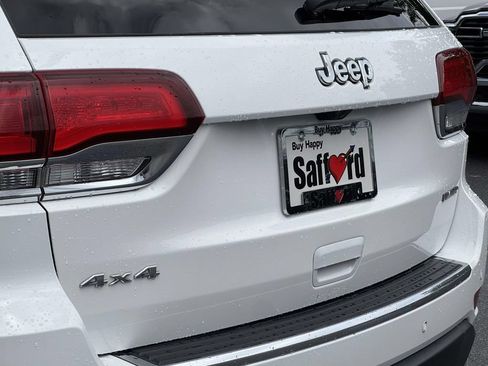 Used 2022 Jeep Grand Cherokee Limited AWD/4WD image 11